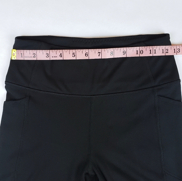 Victoria Secret Incredible Essential Legging EUC - Picture 7 of 9